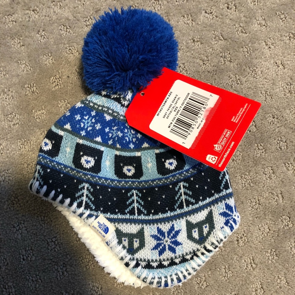 NEW WITH TAGS. North Face Toboggan.